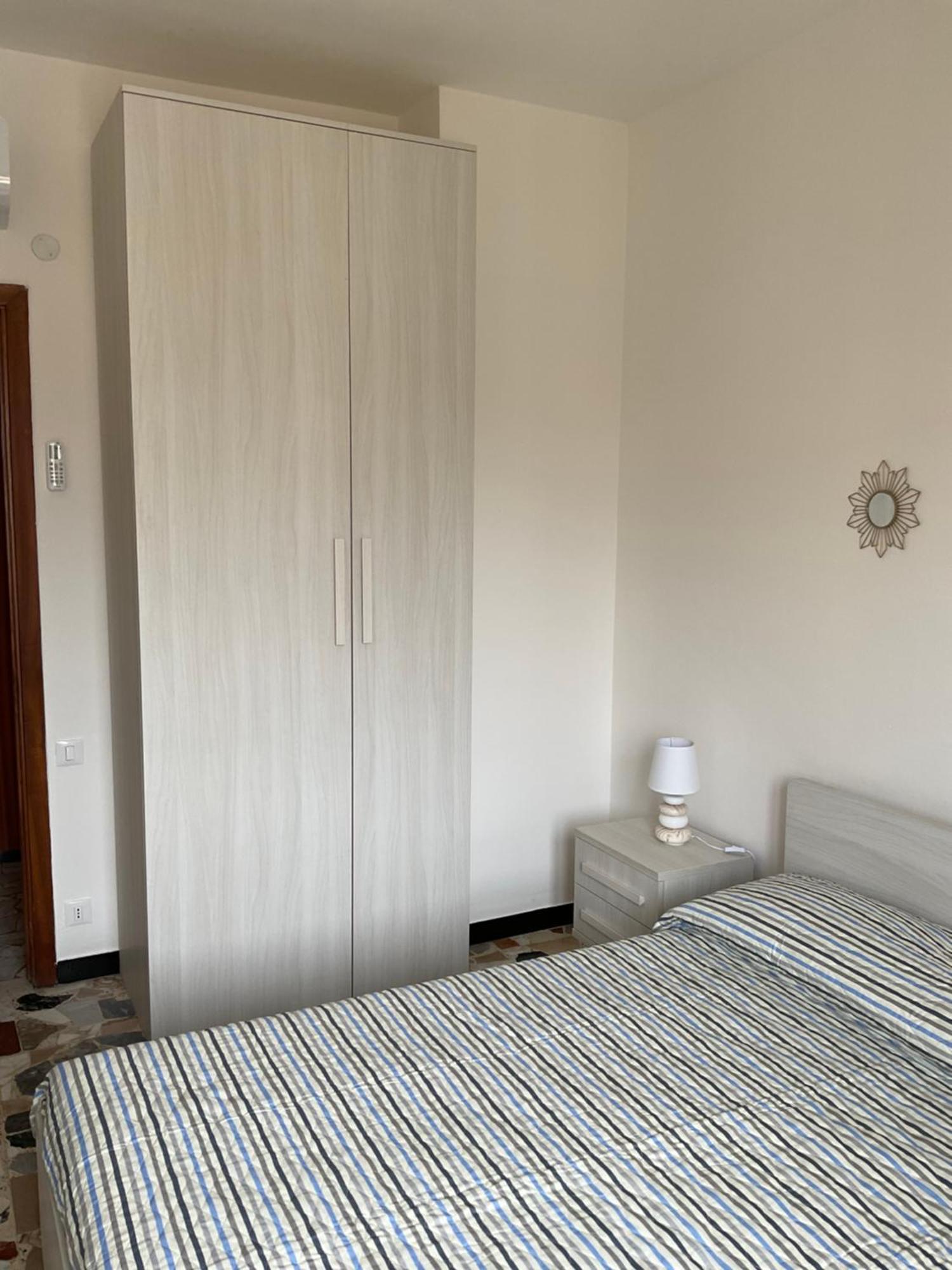 Vista Mare A 150 Mt Dalla - Free Parking E Ac Apartment Pietra Ligure